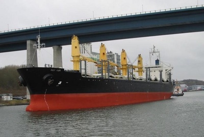 二手船舶买卖与租赁指南 全面解析船舶交易信息与出租详情